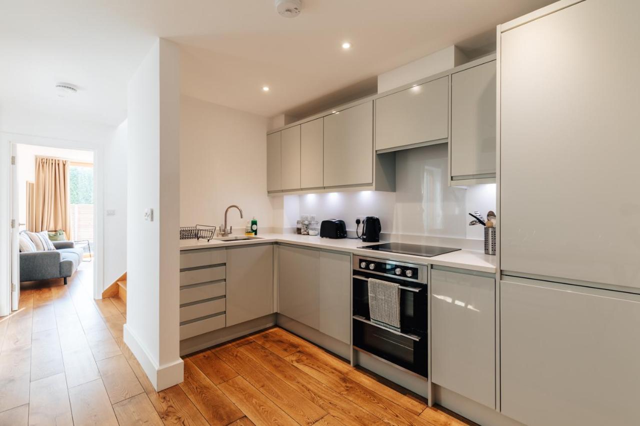 Redland Stay In Bespoke Home 2 Of 2 布里斯托 外观 照片